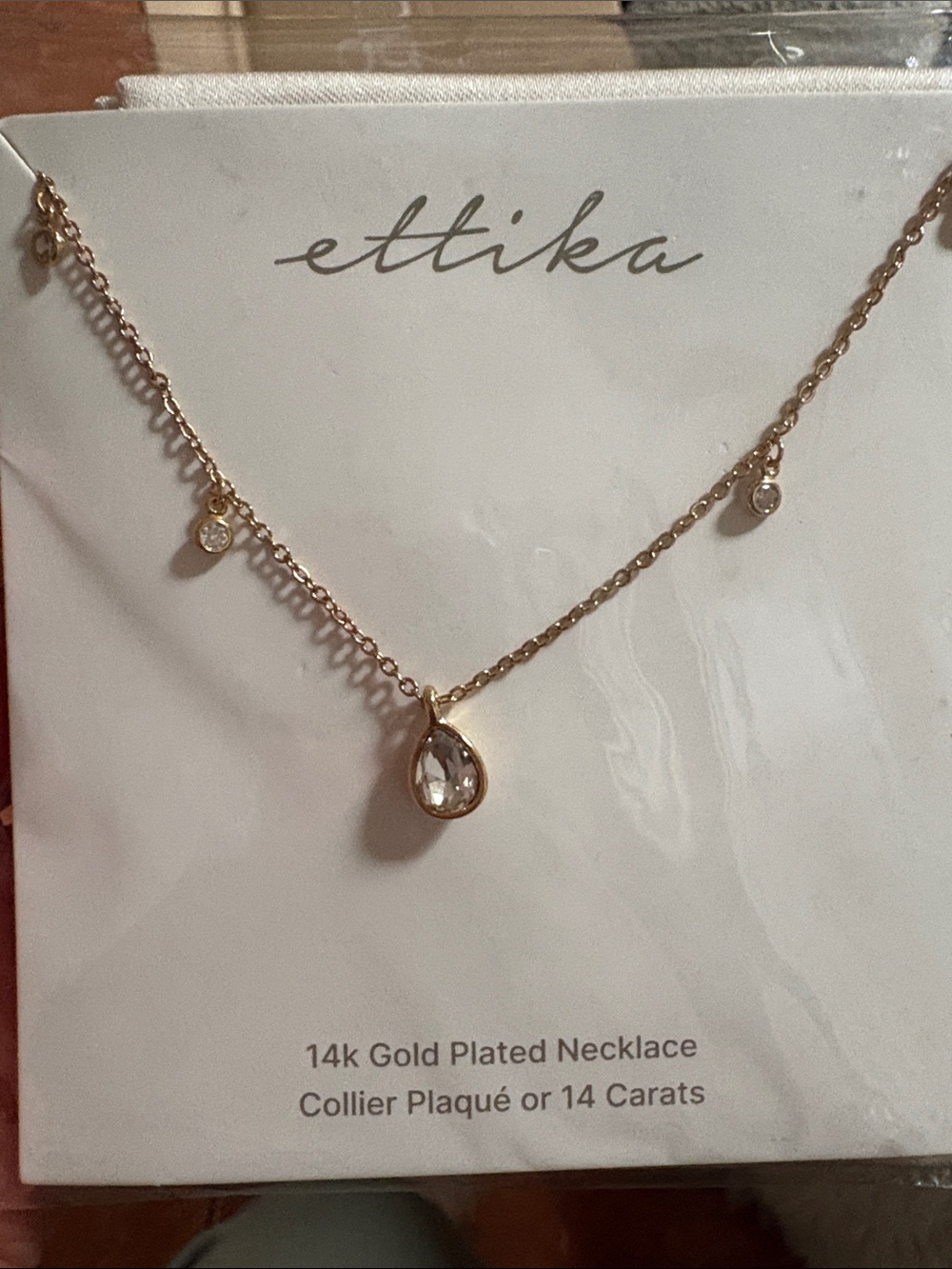 ettika Gold-Plated Teardrop Crystal Pendant Necklace